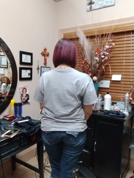 Dee Moore at Salons On The Hill photo 3 - beauty in DFW, TX