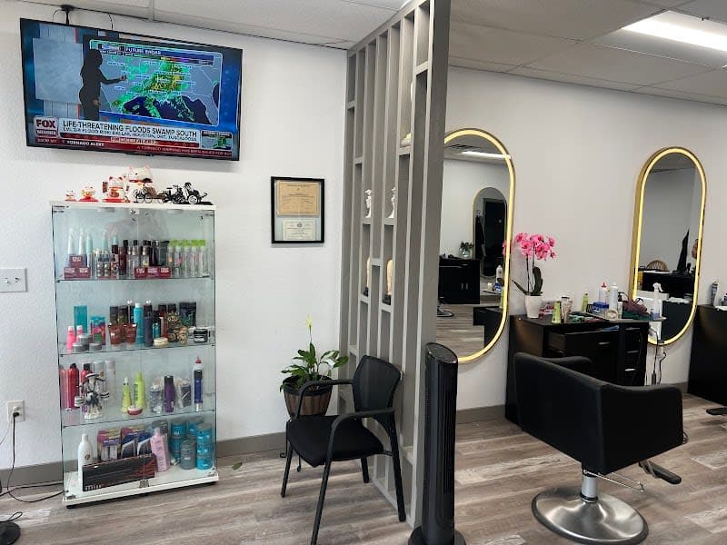 We Hair Salon photo 3 - beauty in DFW, TX