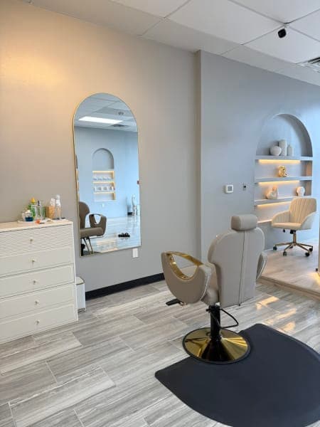 BAHA BEAUTY BAR THREADING WAXING LASHES FACIAL photo 3 - beauty in DFW, TX