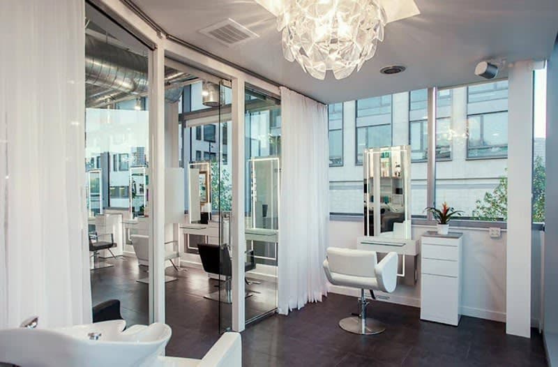 Bella Rinova Salon in Houston