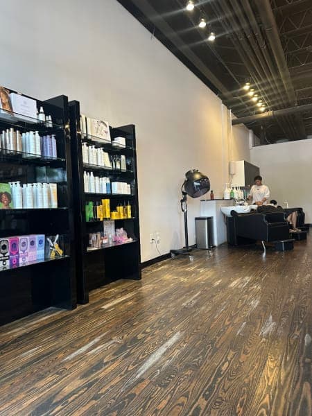 Salon Rose in Houston