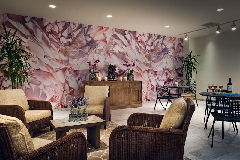 Relâche Spa cover photo - beauty in DFW, TX