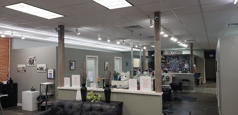 Lemmond's Salon Suites in Garland