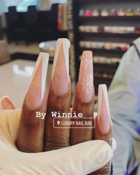 Luxury Nail Bar cover photo - beauty in DFW, TX