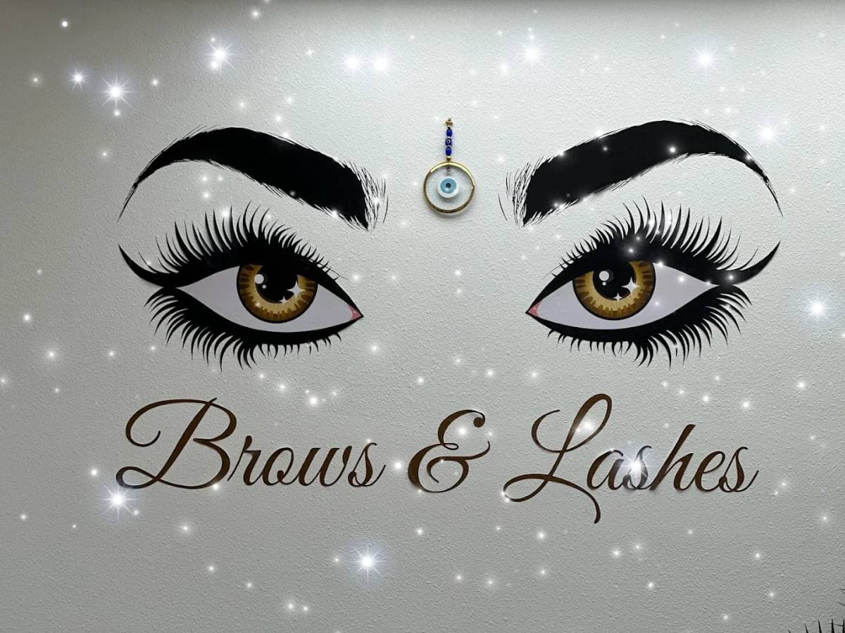 Brow-Art Threading Salon & Spa in Dallas
